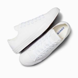 NEW Converse Chuck Taylor All Star Sneakers